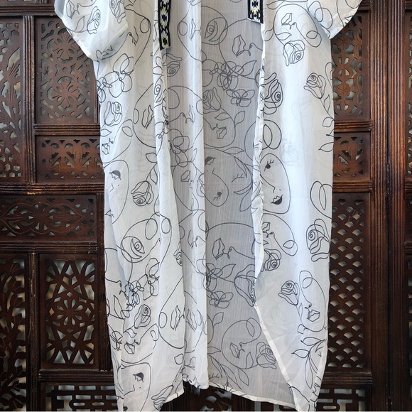 Longline Kimono Beach Cover-Up with Geometric Metallic Trim (Sukiso) - Picture 8 of 13